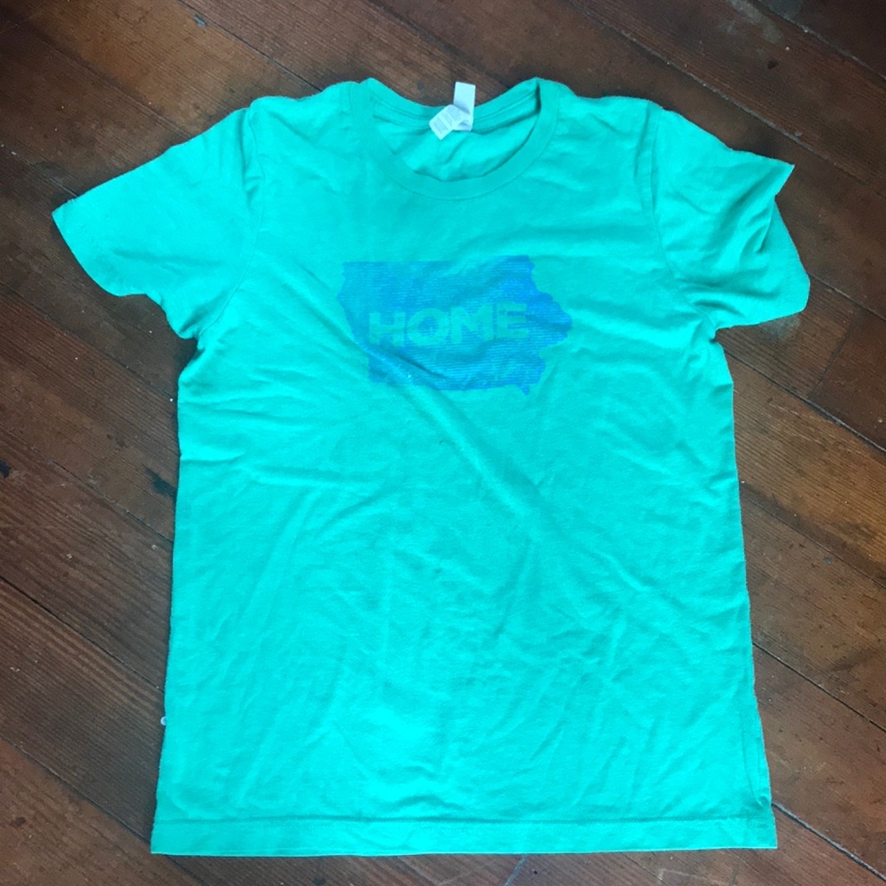 Tee shirt